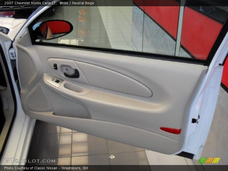 White / Neutral Beige 2007 Chevrolet Monte Carlo LT