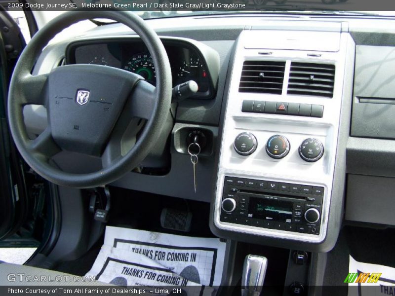 Melbourne Green Pearl / Dark Slate Gray/Light Graystone 2009 Dodge Journey SE