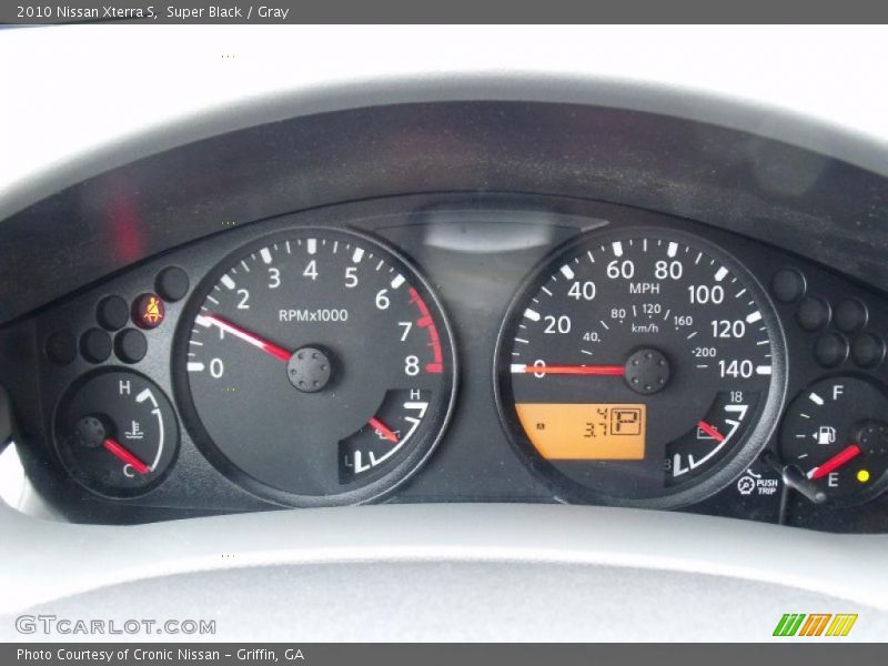 Super Black / Gray 2010 Nissan Xterra S