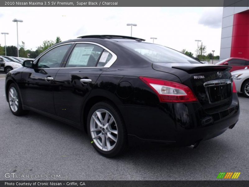 Super Black / Charcoal 2010 Nissan Maxima 3.5 SV Premium
