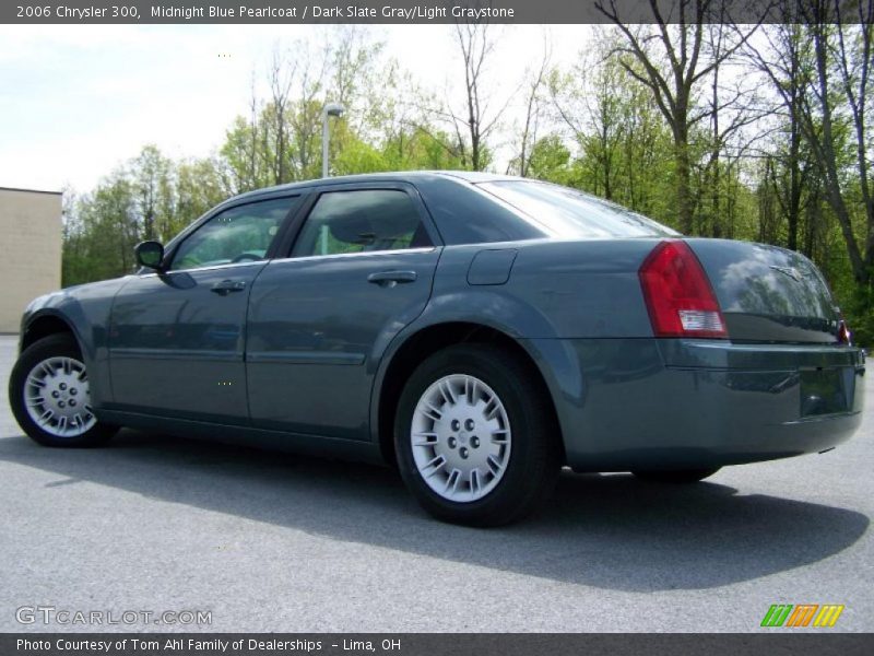 Midnight Blue Pearlcoat / Dark Slate Gray/Light Graystone 2006 Chrysler 300