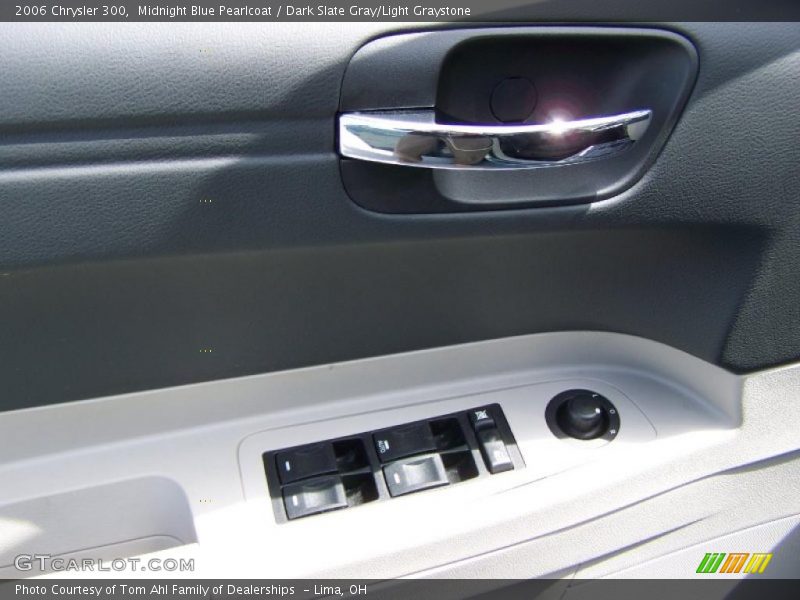 Midnight Blue Pearlcoat / Dark Slate Gray/Light Graystone 2006 Chrysler 300