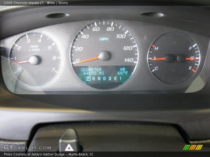 White / Ebony 2009 Chevrolet Impala LT