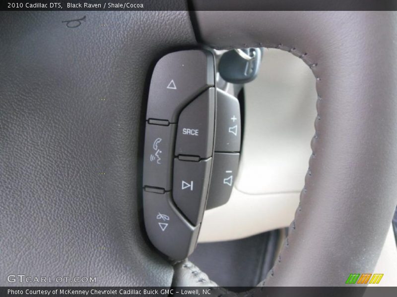 Black Raven / Shale/Cocoa 2010 Cadillac DTS