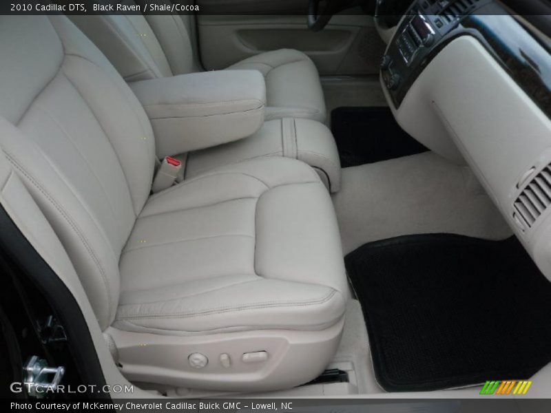 Black Raven / Shale/Cocoa 2010 Cadillac DTS