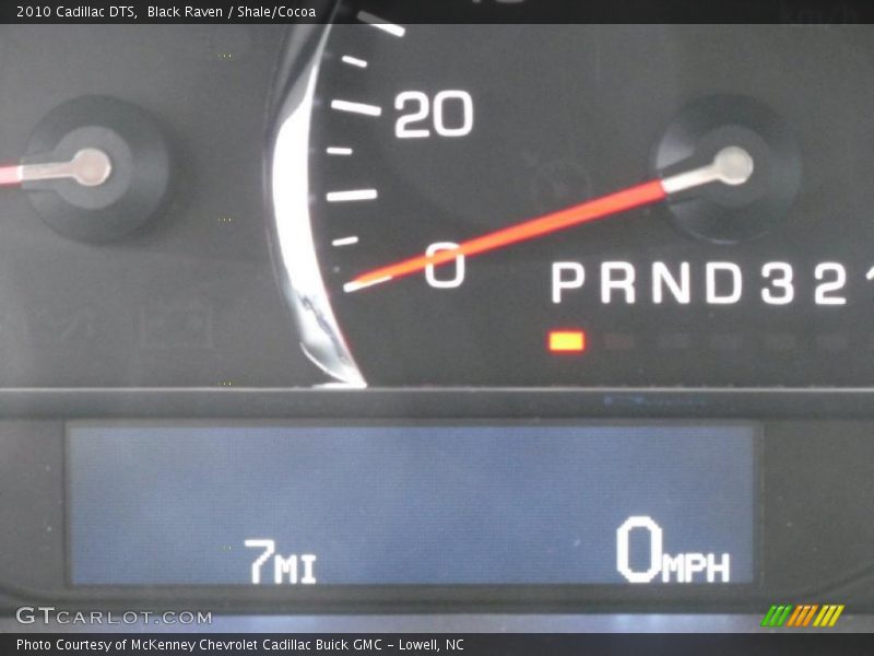 Black Raven / Shale/Cocoa 2010 Cadillac DTS