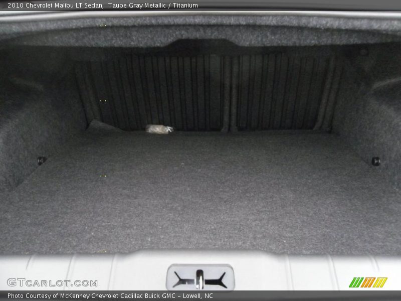 Taupe Gray Metallic / Titanium 2010 Chevrolet Malibu LT Sedan