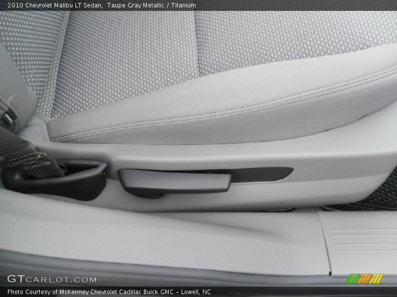 Taupe Gray Metallic / Titanium 2010 Chevrolet Malibu LT Sedan