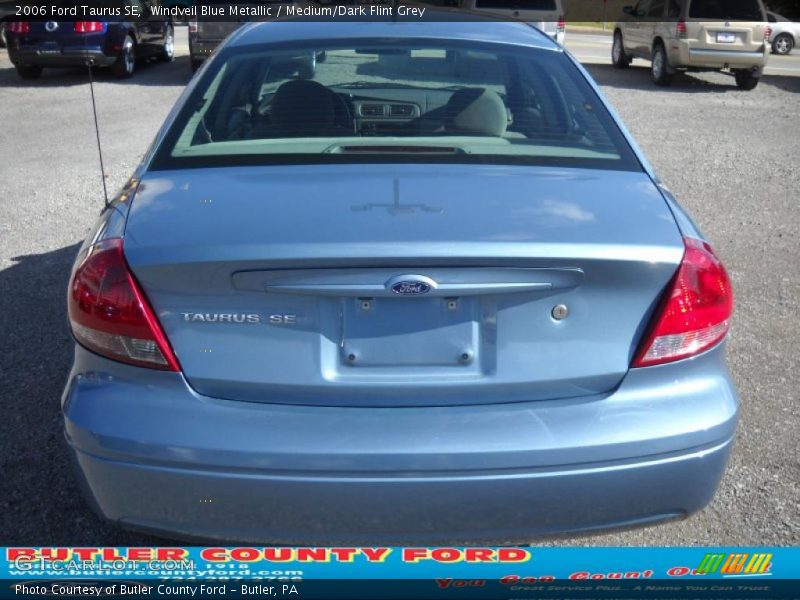 Windveil Blue Metallic / Medium/Dark Flint Grey 2006 Ford Taurus SE