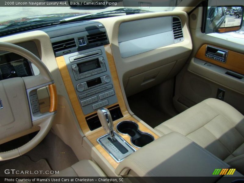 Black / Camel/Sand Piping 2008 Lincoln Navigator Luxury 4x4