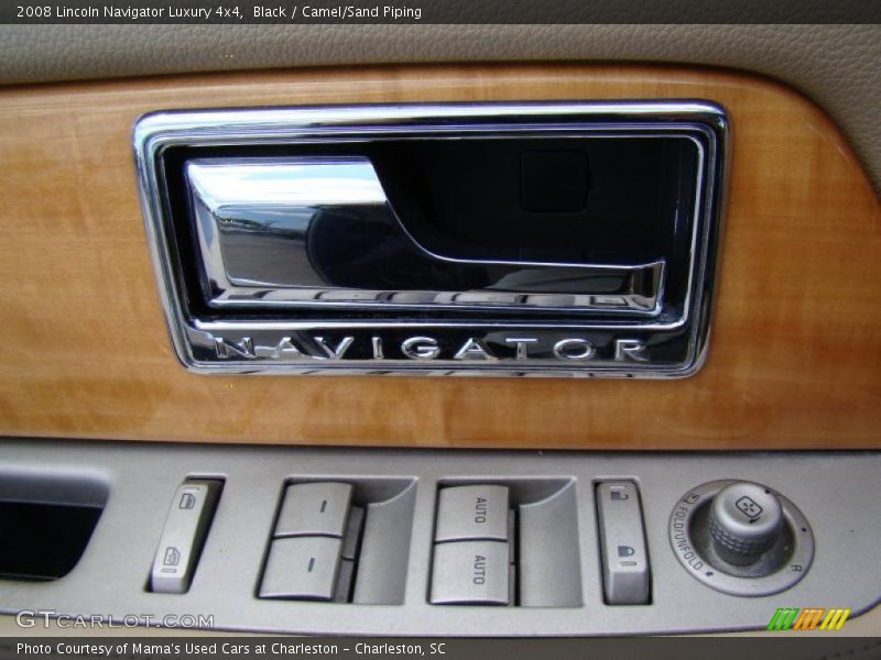 Black / Camel/Sand Piping 2008 Lincoln Navigator Luxury 4x4