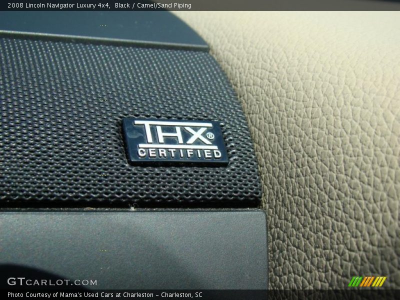 Black / Camel/Sand Piping 2008 Lincoln Navigator Luxury 4x4