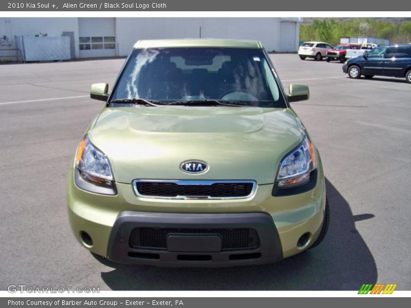 Alien Green / Black Soul Logo Cloth 2010 Kia Soul +