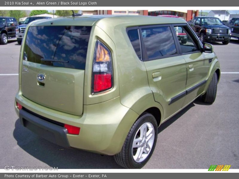 Alien Green / Black Soul Logo Cloth 2010 Kia Soul +