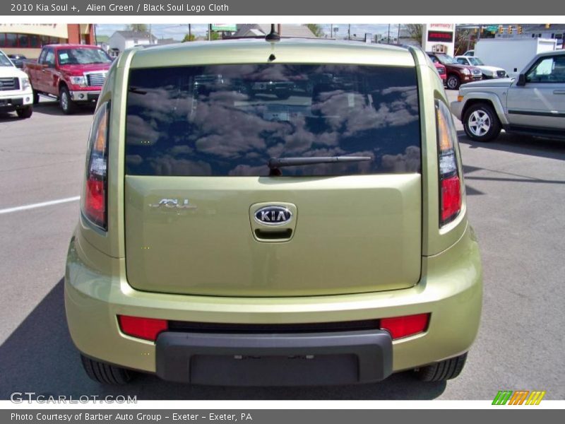 Alien Green / Black Soul Logo Cloth 2010 Kia Soul +