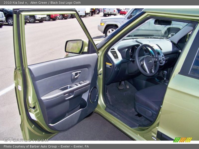 Alien Green / Black Soul Logo Cloth 2010 Kia Soul +