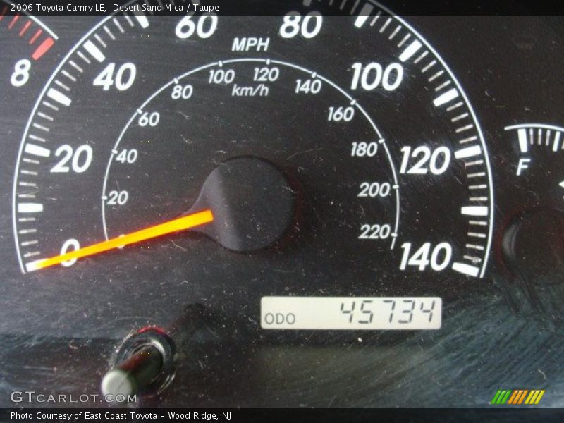 Desert Sand Mica / Taupe 2006 Toyota Camry LE