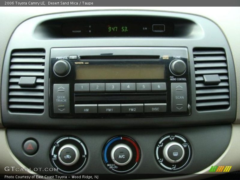 Desert Sand Mica / Taupe 2006 Toyota Camry LE