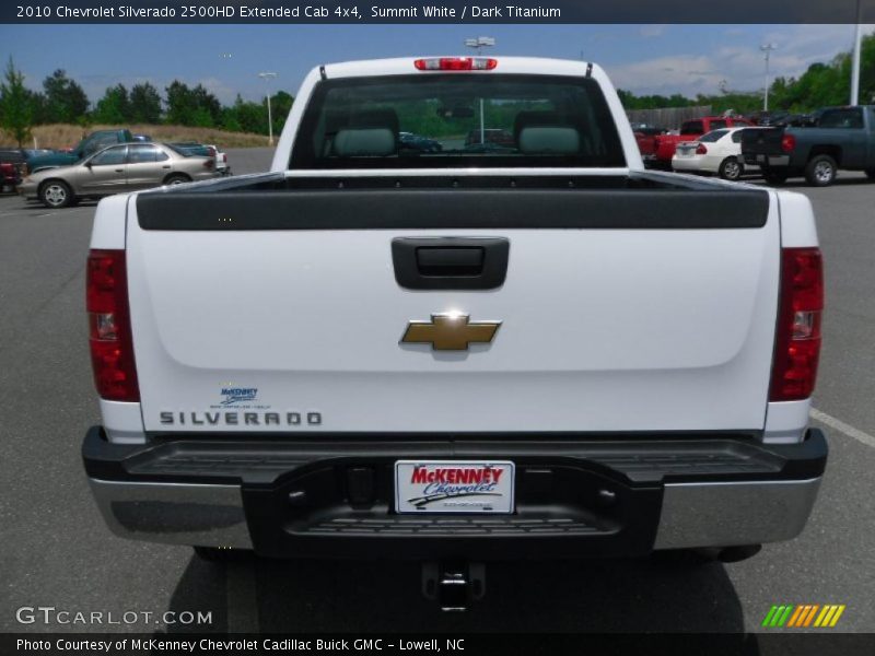 Summit White / Dark Titanium 2010 Chevrolet Silverado 2500HD Extended Cab 4x4