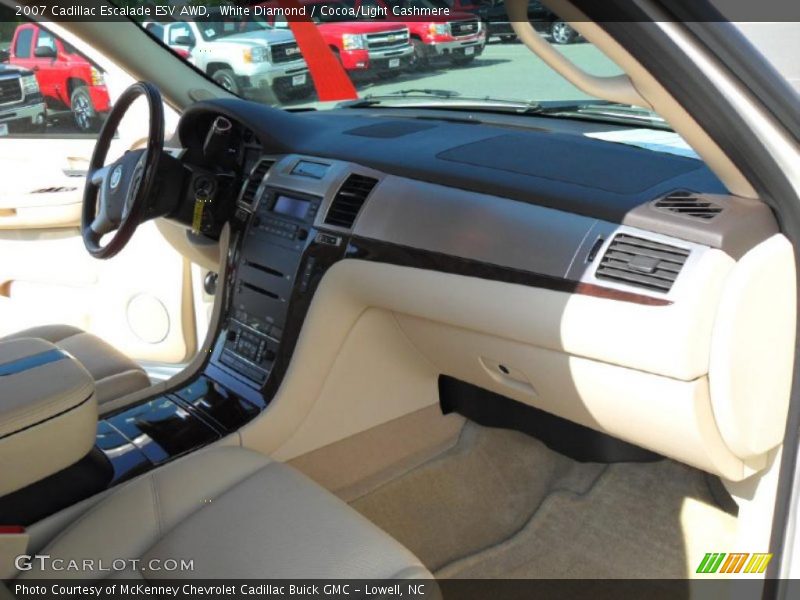 White Diamond / Cocoa/Light Cashmere 2007 Cadillac Escalade ESV AWD