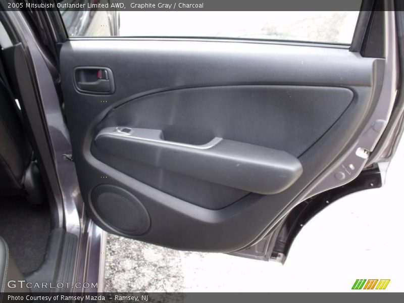 Graphite Gray / Charcoal 2005 Mitsubishi Outlander Limited AWD
