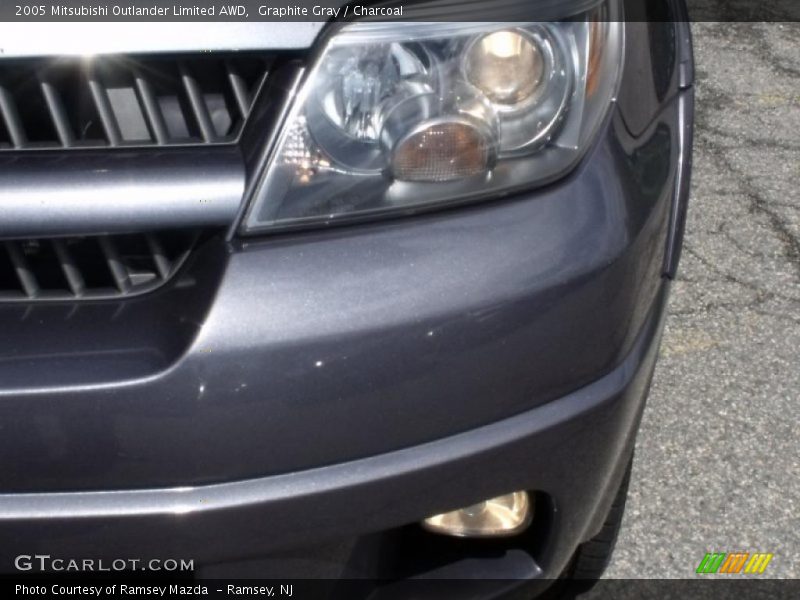 Graphite Gray / Charcoal 2005 Mitsubishi Outlander Limited AWD