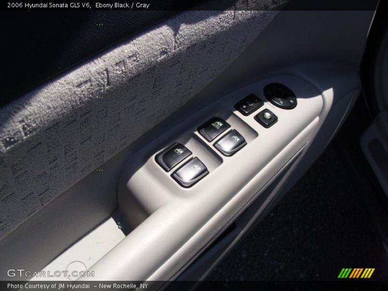 Ebony Black / Gray 2006 Hyundai Sonata GLS V6