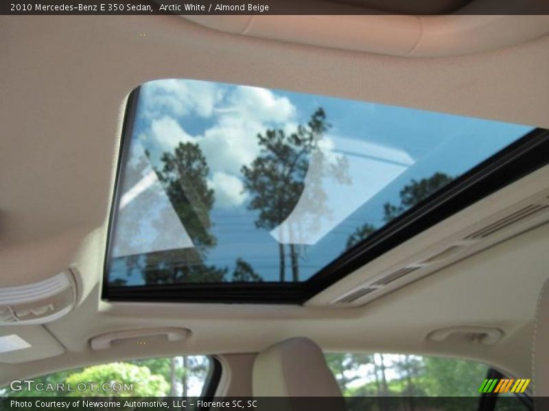 Arctic White / Almond Beige 2010 Mercedes-Benz E 350 Sedan