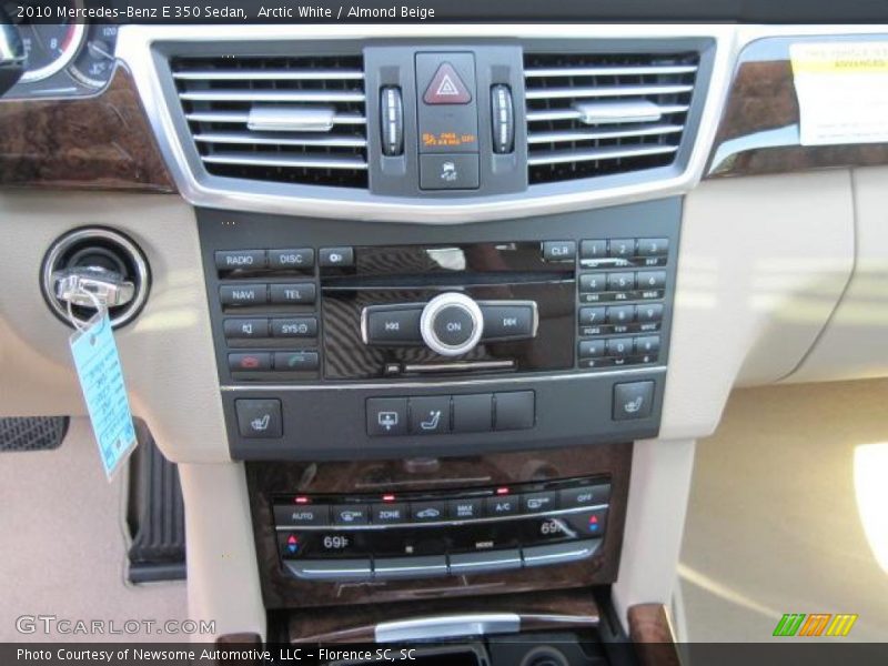 Arctic White / Almond Beige 2010 Mercedes-Benz E 350 Sedan