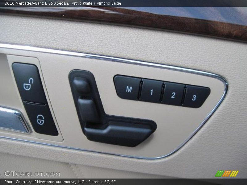 Arctic White / Almond Beige 2010 Mercedes-Benz E 350 Sedan