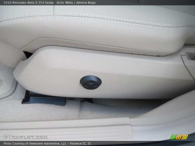 Arctic White / Almond Beige 2010 Mercedes-Benz E 350 Sedan