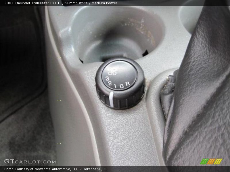 Summit White / Medium Pewter 2003 Chevrolet TrailBlazer EXT LT