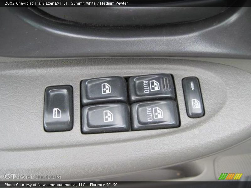 Summit White / Medium Pewter 2003 Chevrolet TrailBlazer EXT LT