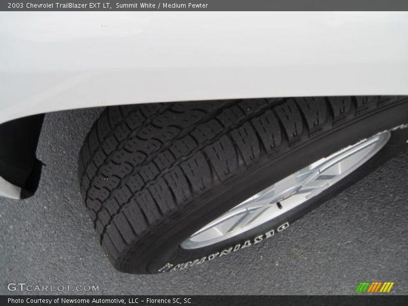 Summit White / Medium Pewter 2003 Chevrolet TrailBlazer EXT LT