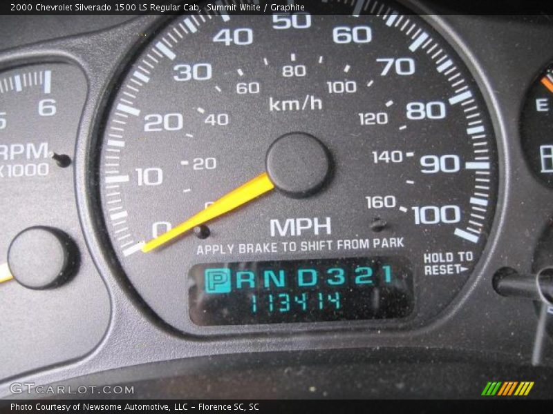 Summit White / Graphite 2000 Chevrolet Silverado 1500 LS Regular Cab