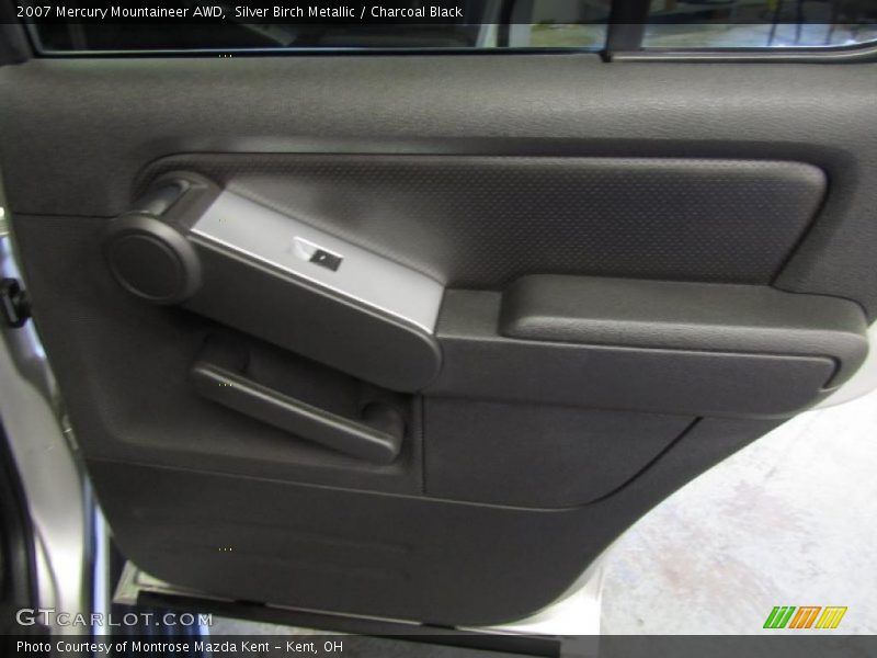 Silver Birch Metallic / Charcoal Black 2007 Mercury Mountaineer AWD