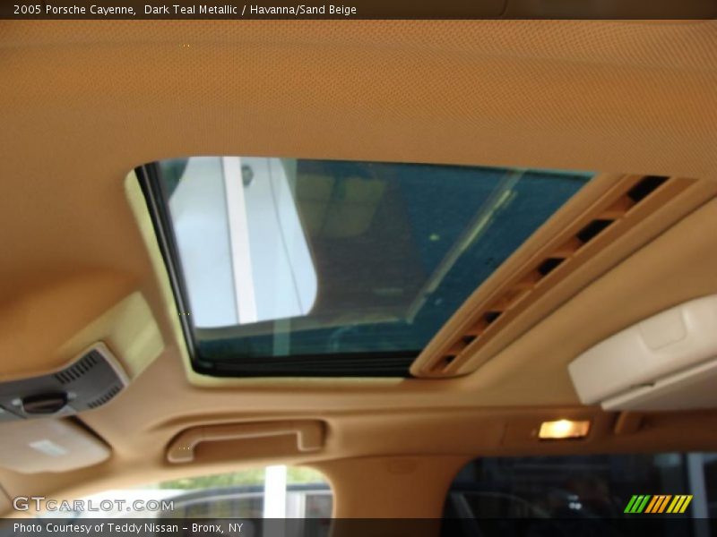 Dark Teal Metallic / Havanna/Sand Beige 2005 Porsche Cayenne