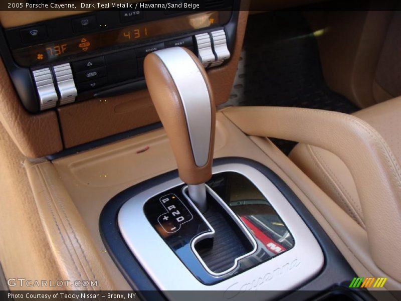 Dark Teal Metallic / Havanna/Sand Beige 2005 Porsche Cayenne