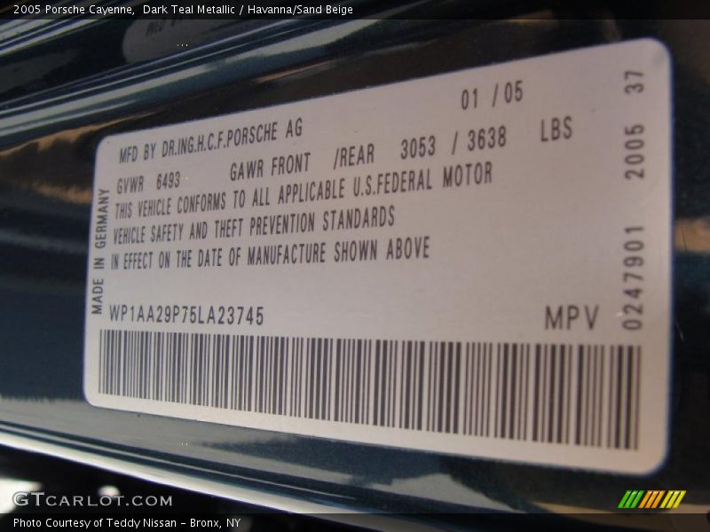 Dark Teal Metallic / Havanna/Sand Beige 2005 Porsche Cayenne