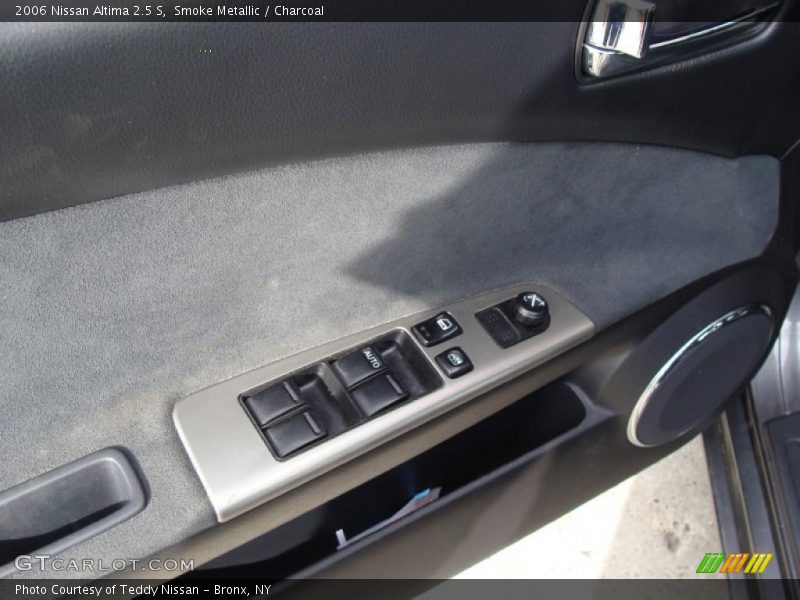 Smoke Metallic / Charcoal 2006 Nissan Altima 2.5 S