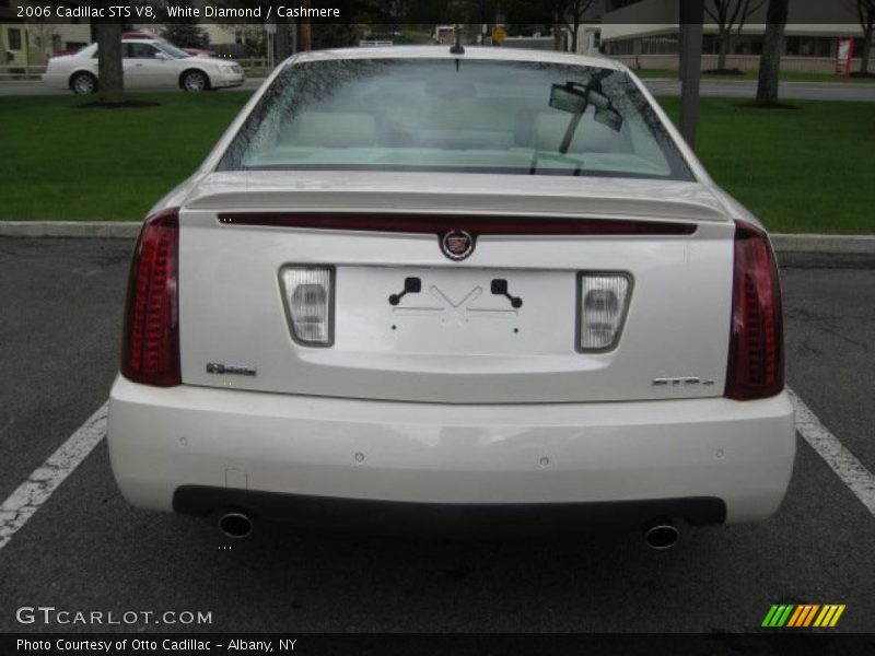 White Diamond / Cashmere 2006 Cadillac STS V8