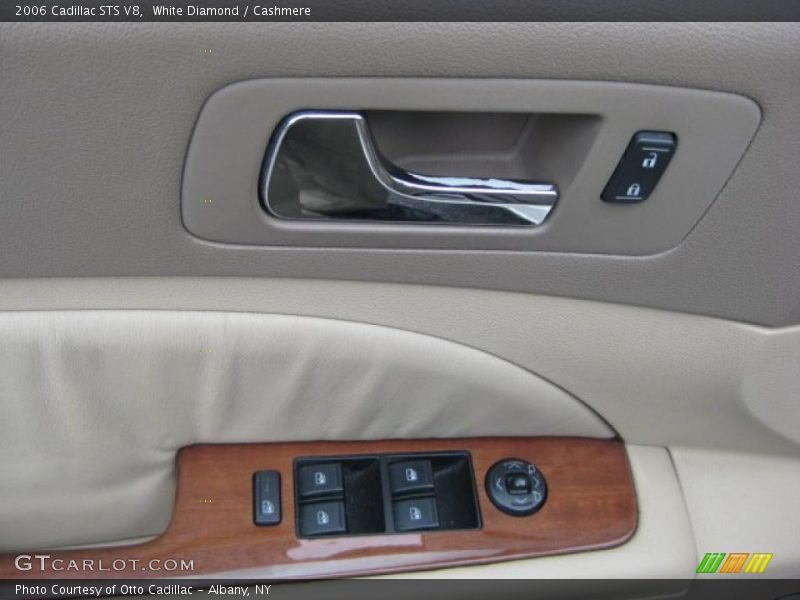 White Diamond / Cashmere 2006 Cadillac STS V8