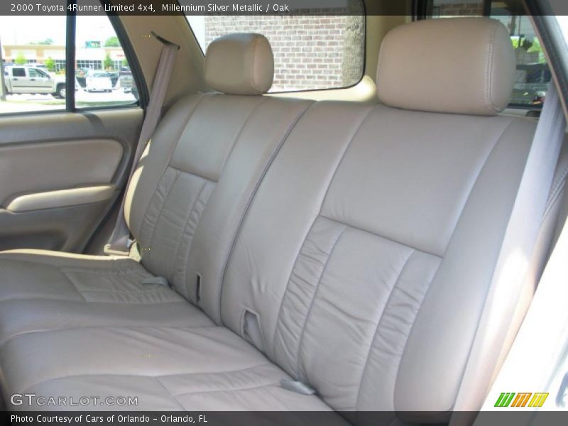 Millennium Silver Metallic / Oak 2000 Toyota 4Runner Limited 4x4