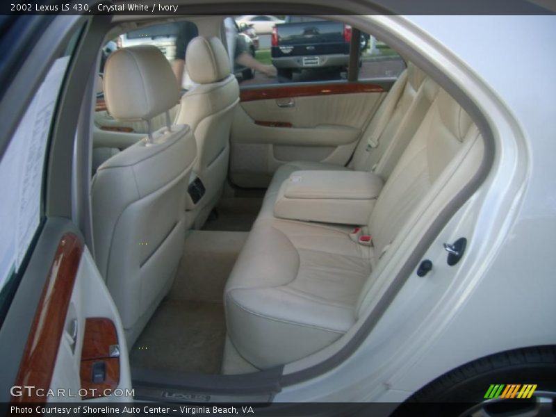 Crystal White / Ivory 2002 Lexus LS 430