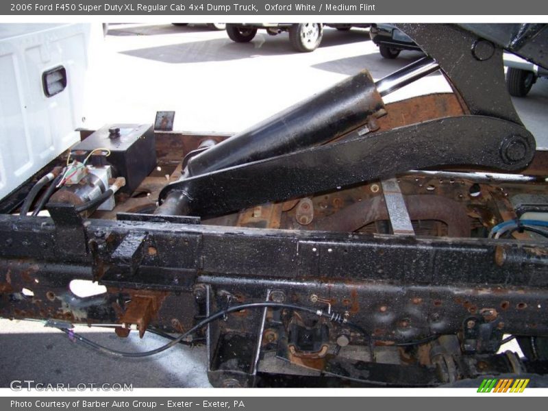 Oxford White / Medium Flint 2006 Ford F450 Super Duty XL Regular Cab 4x4 Dump Truck