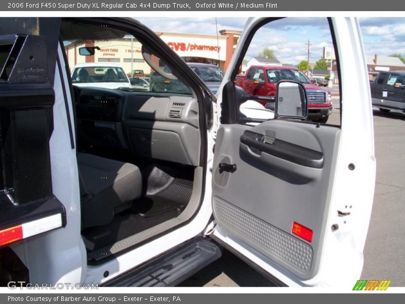 Oxford White / Medium Flint 2006 Ford F450 Super Duty XL Regular Cab 4x4 Dump Truck