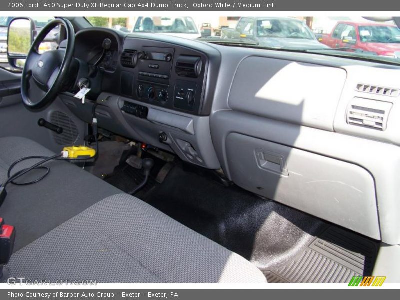 Oxford White / Medium Flint 2006 Ford F450 Super Duty XL Regular Cab 4x4 Dump Truck