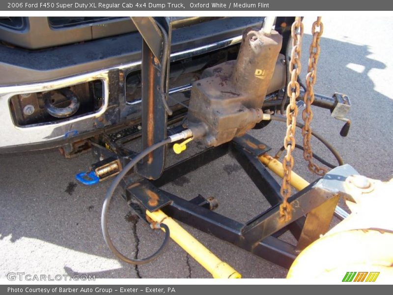 Oxford White / Medium Flint 2006 Ford F450 Super Duty XL Regular Cab 4x4 Dump Truck