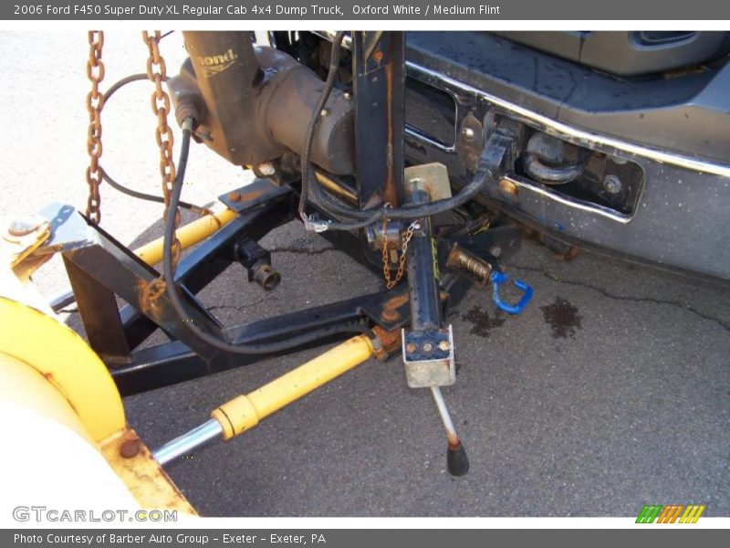 Oxford White / Medium Flint 2006 Ford F450 Super Duty XL Regular Cab 4x4 Dump Truck