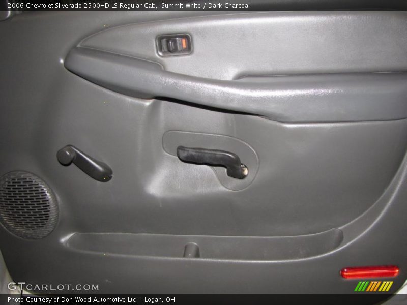 Summit White / Dark Charcoal 2006 Chevrolet Silverado 2500HD LS Regular Cab